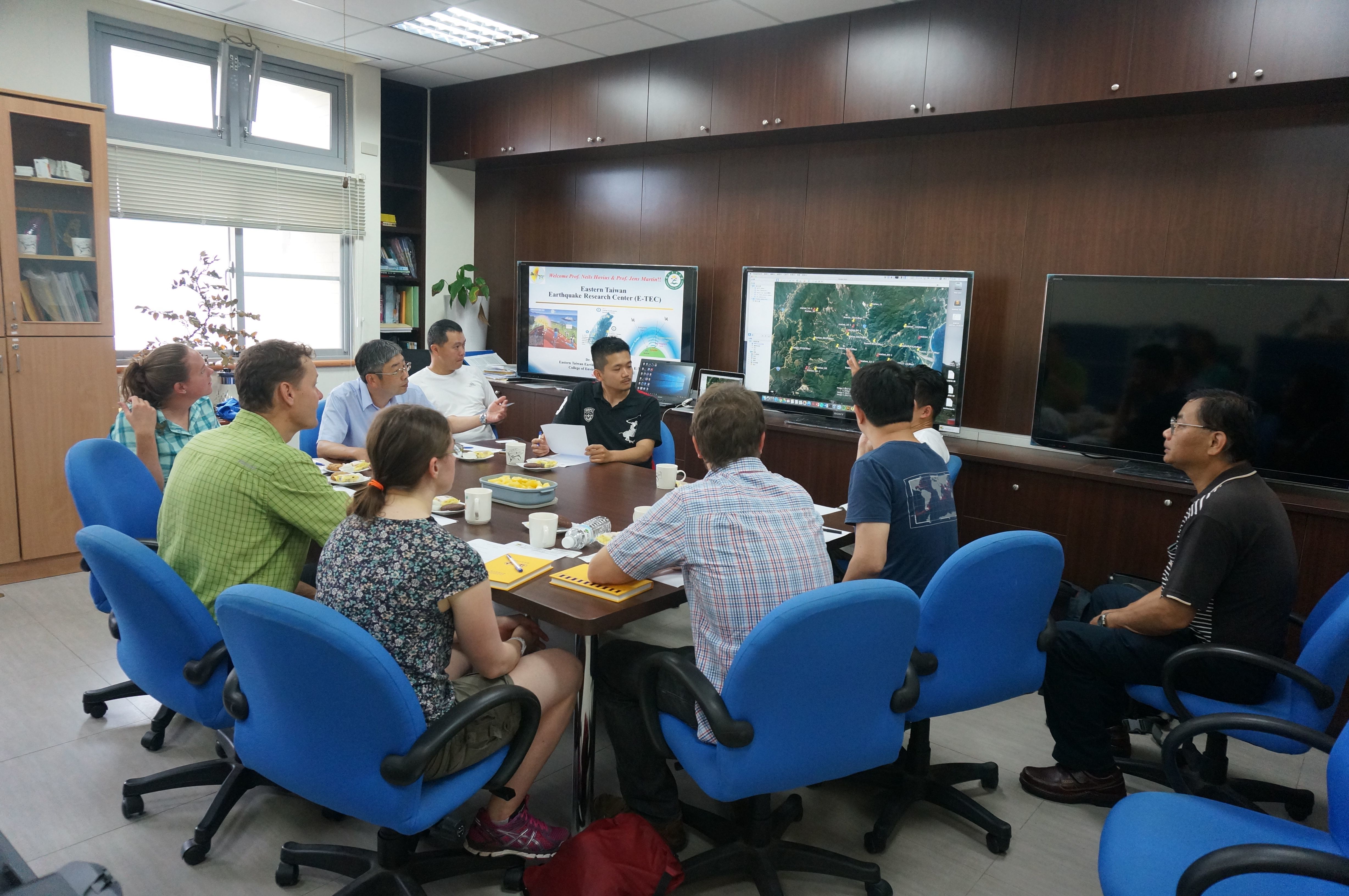 Scholars from Taiwan and Germany