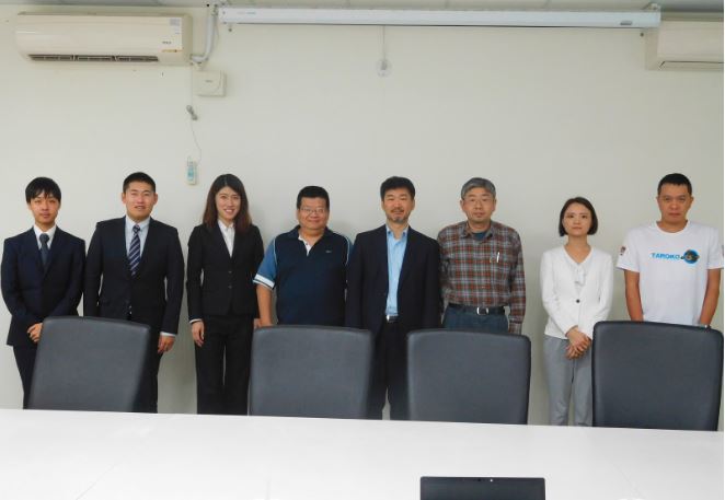 Group photo of the participants